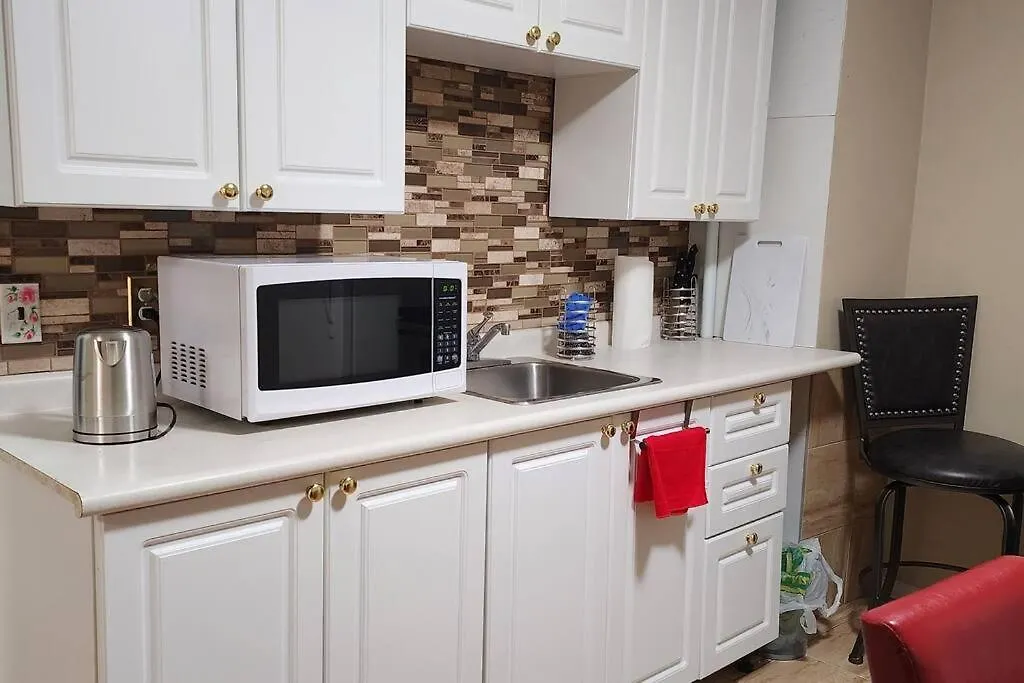 Apartamento Chesskings Guest House - Unit 2 Winnipeg